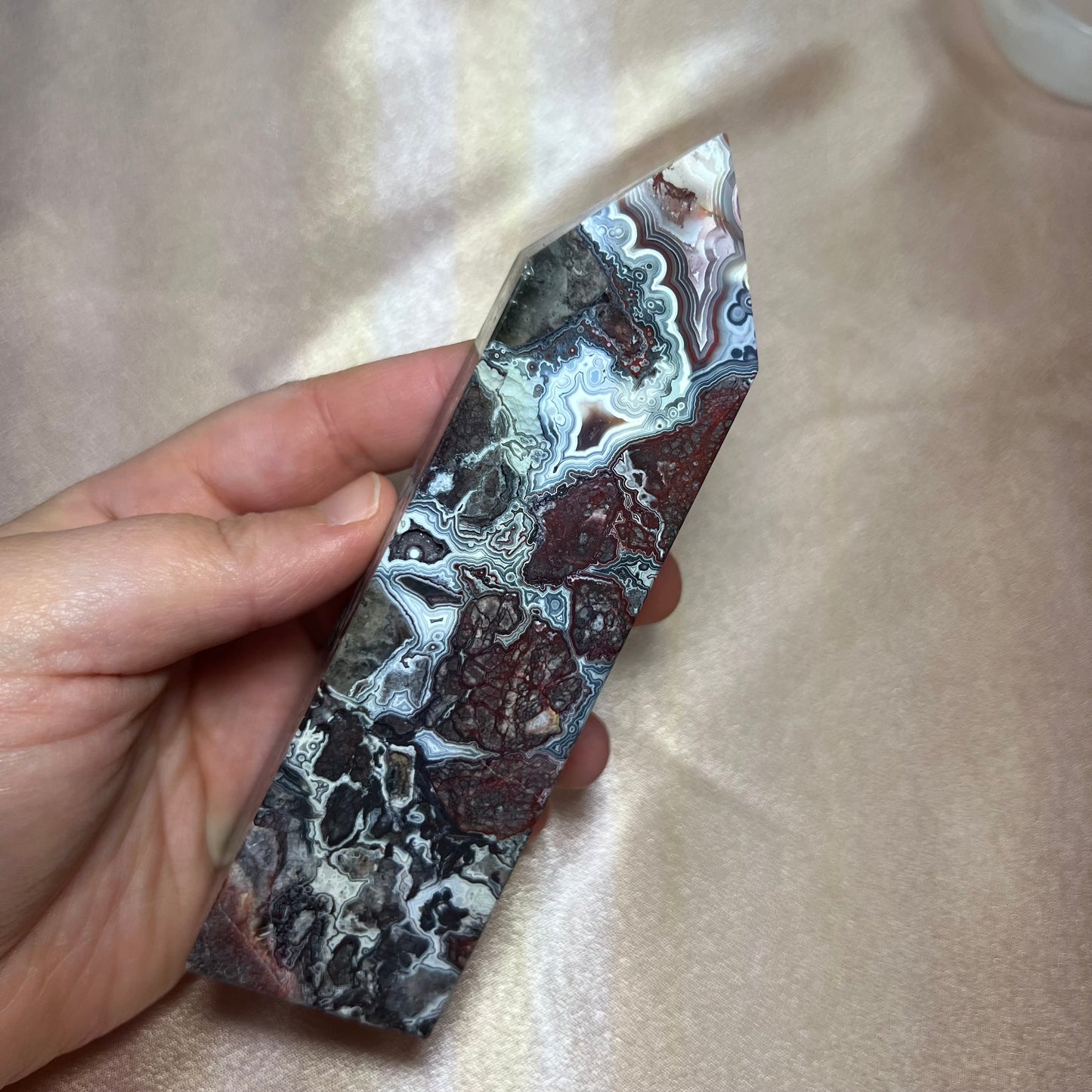 Torri in agata messicana o crazy lace