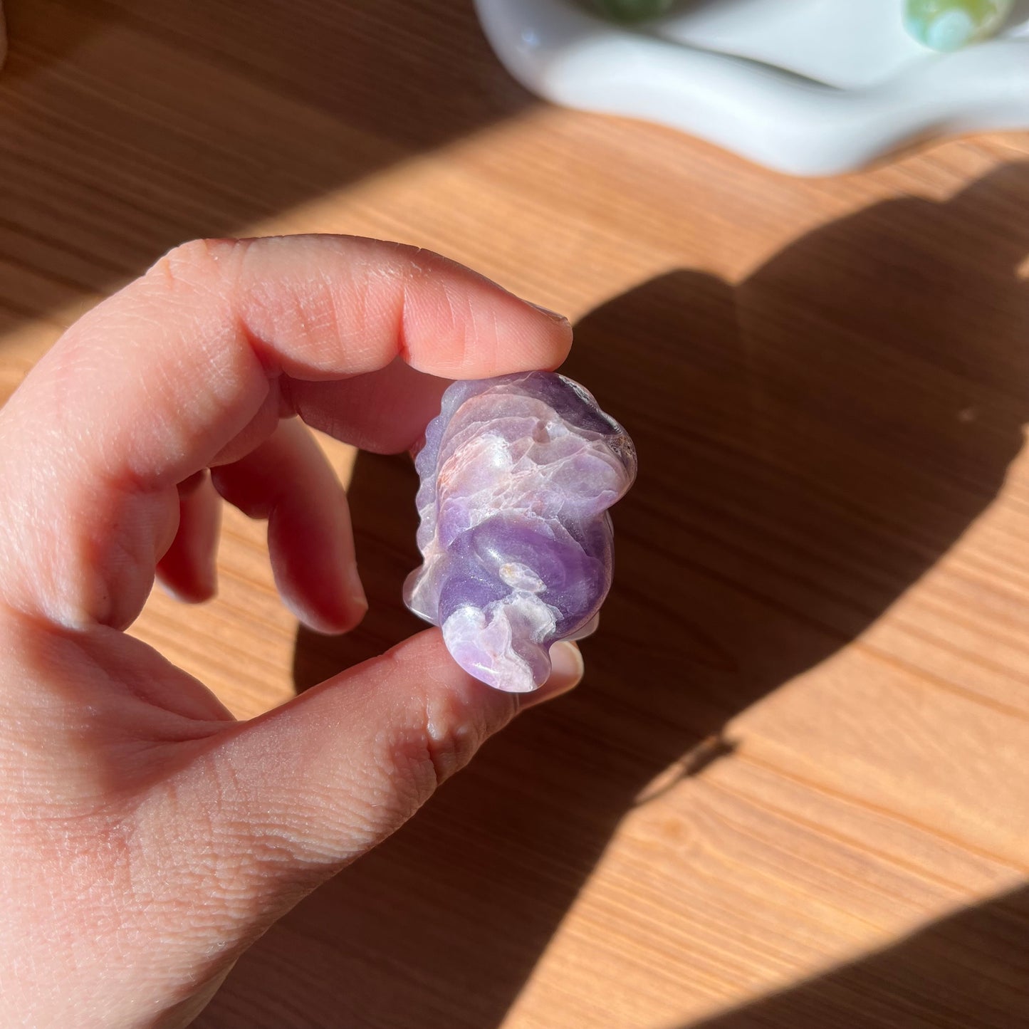 Dinosauro in ametista