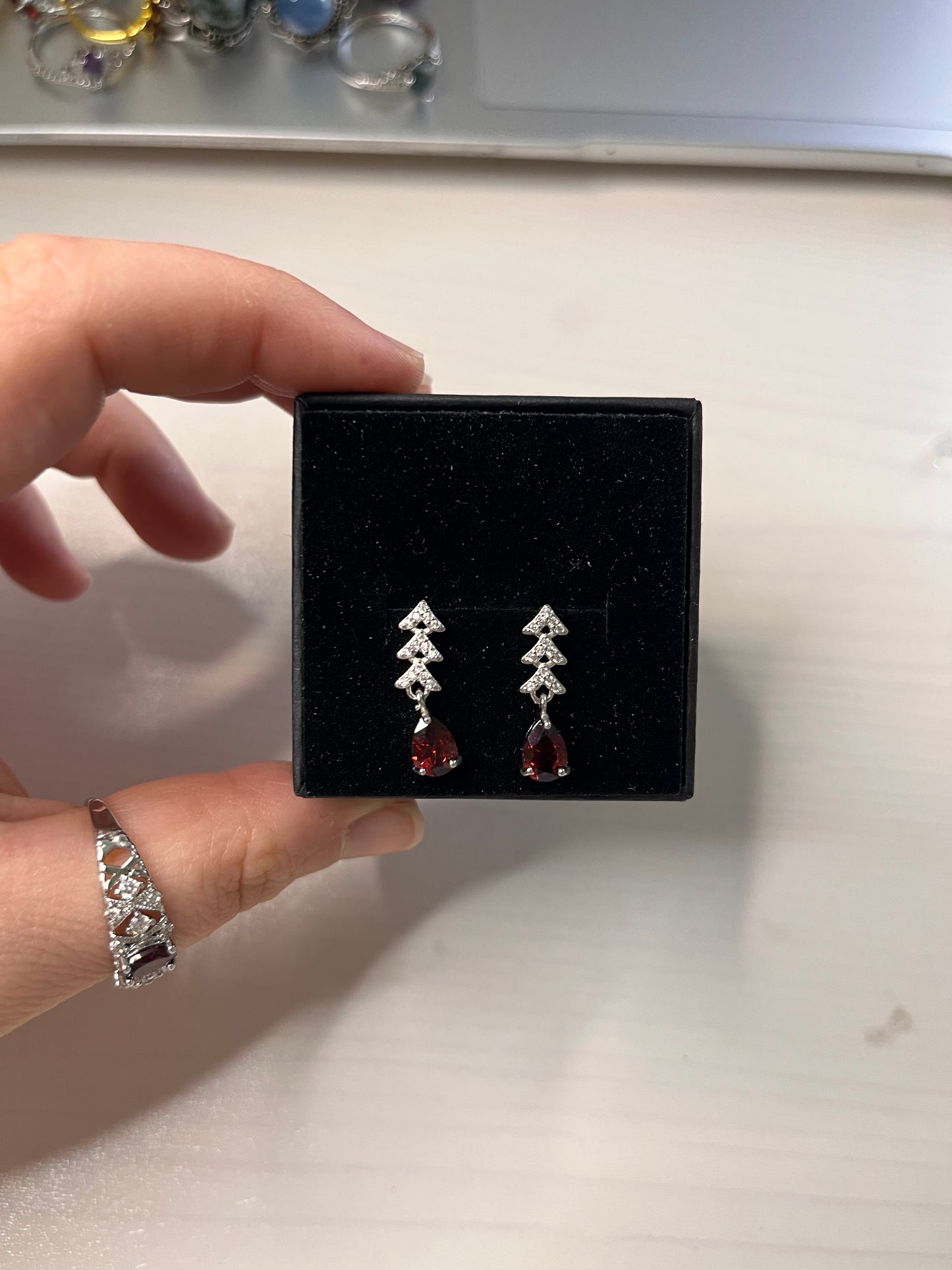 Orecchini festivi argento 925 in granato