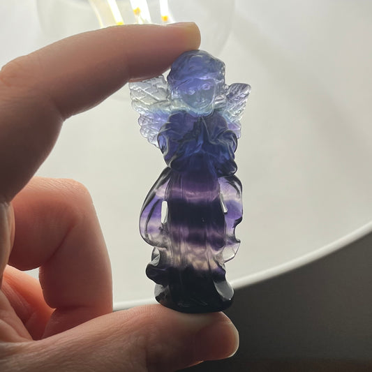 Angelo in fluorite arcobaleno