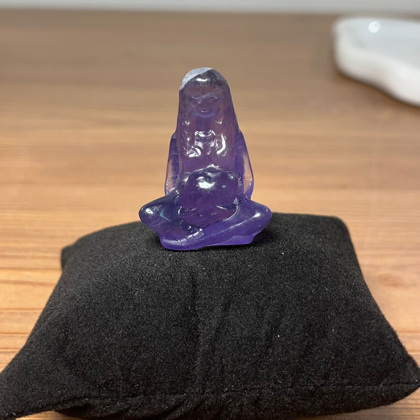 Madre Terra in fluorite viola