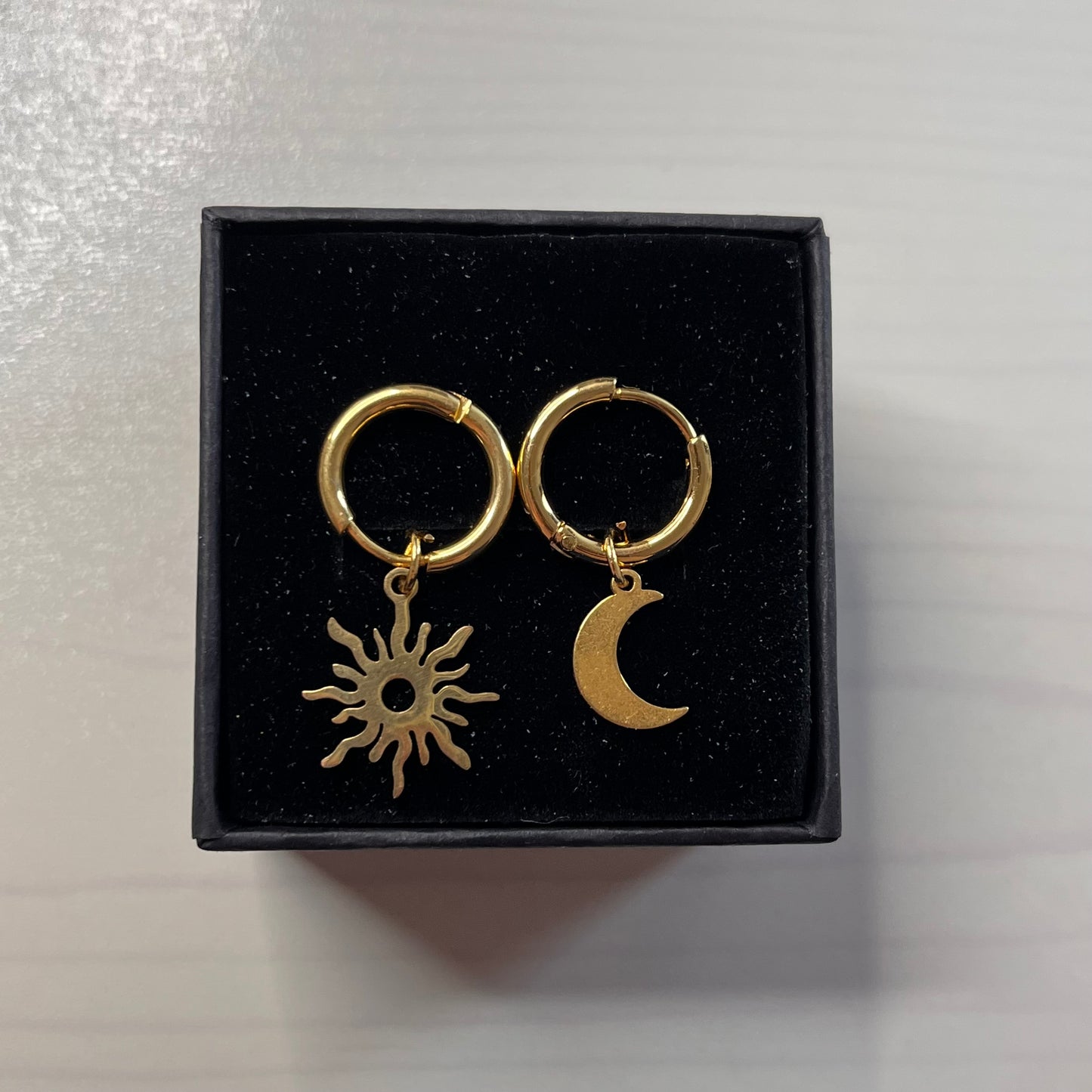 Orecchini sole e luna in acciaio inox