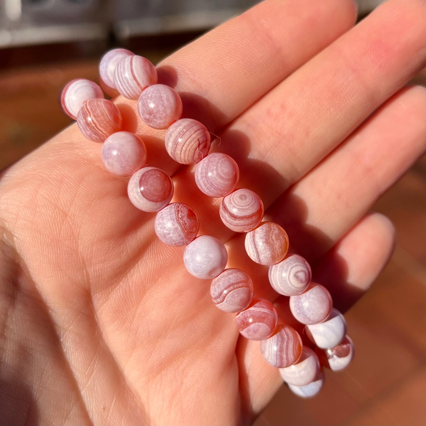 Bracciale in perle (6mm) in agata rosa