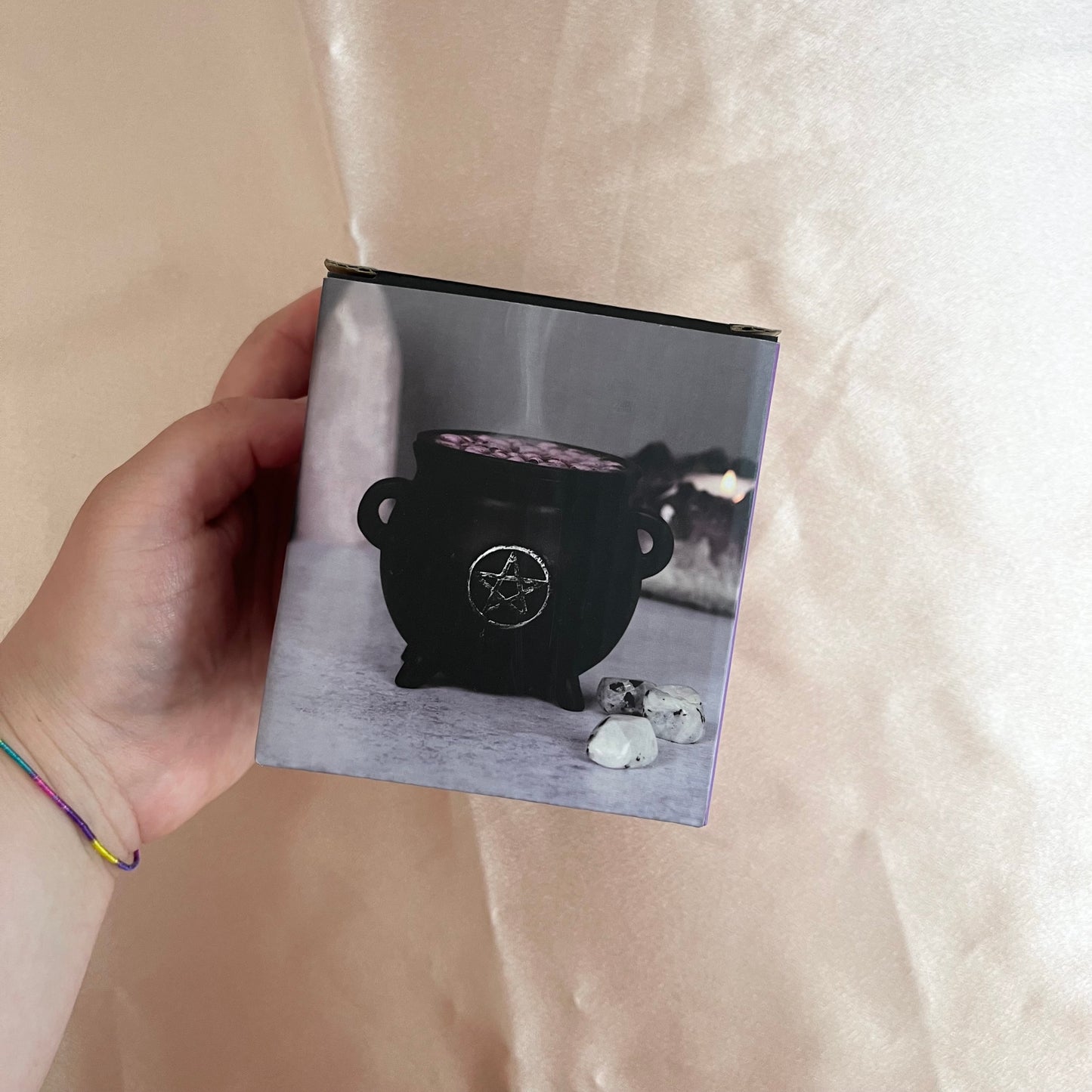 Brucia incensi calderone