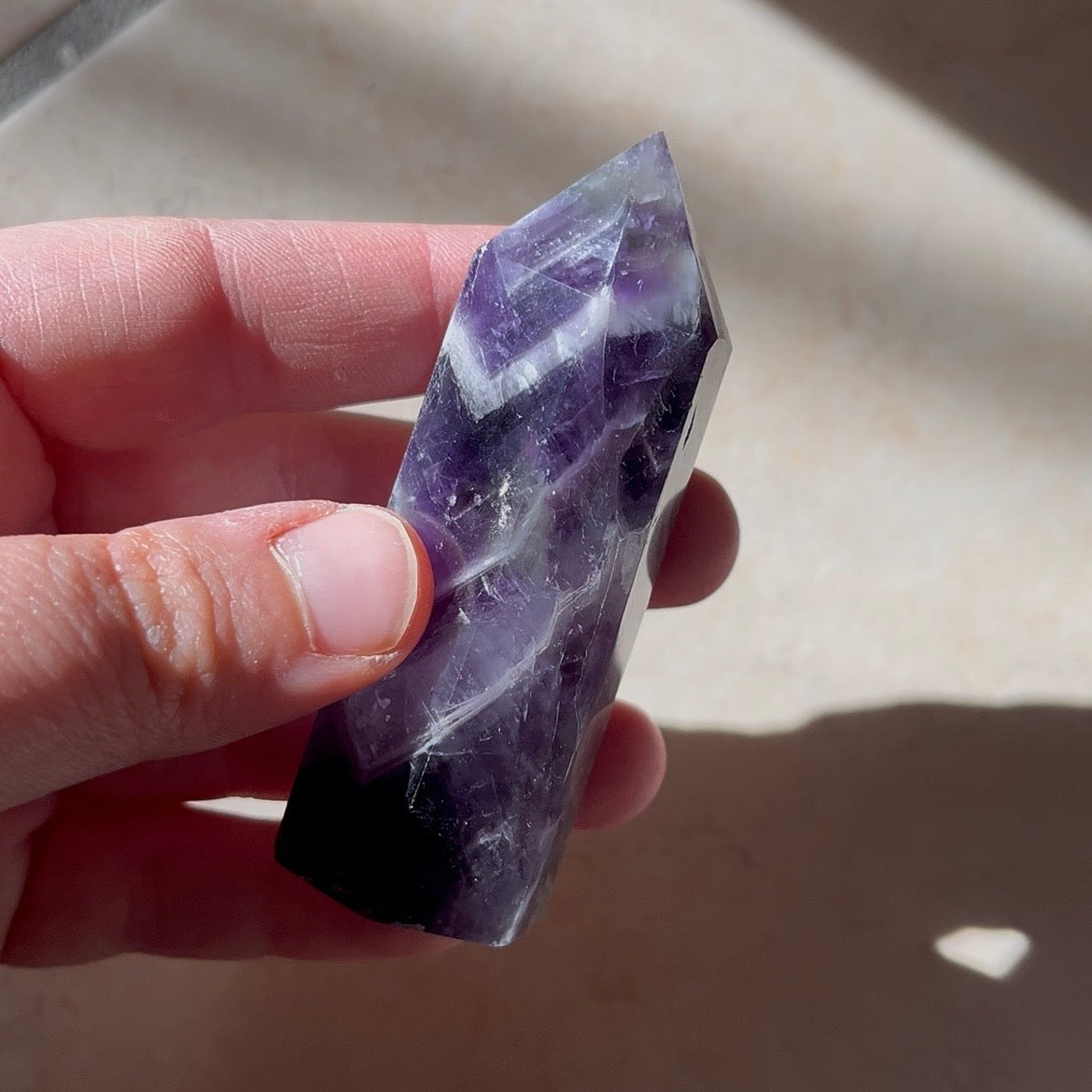 Torri in ametista chevron