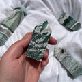 Obelischi in diaspro unicorno verde