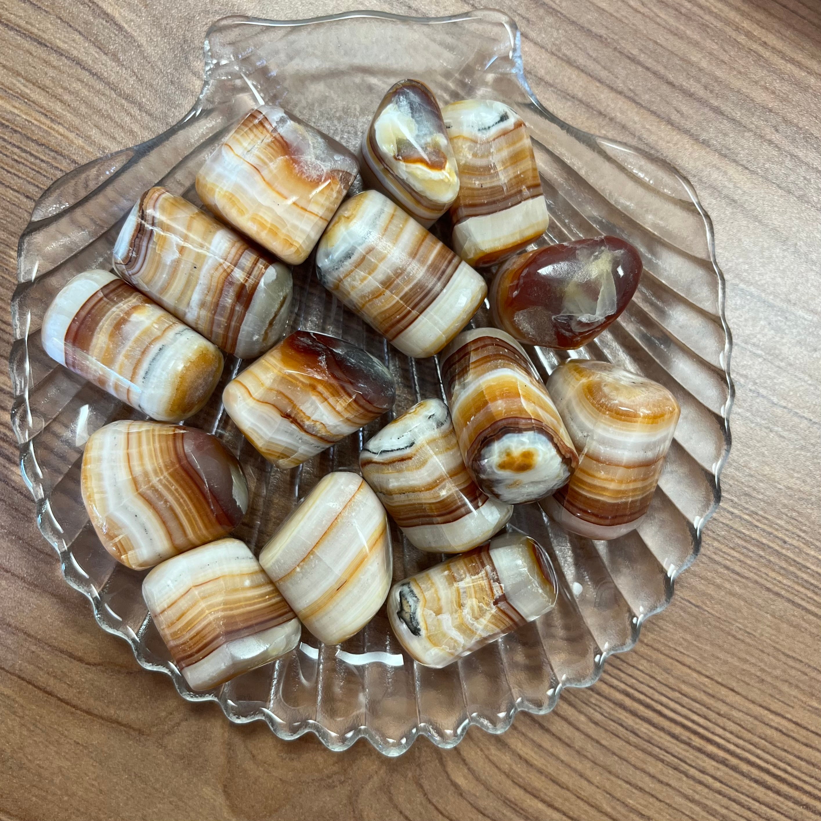 Aragonite marrone