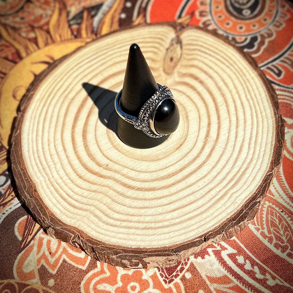 Anello in ossidiana nera