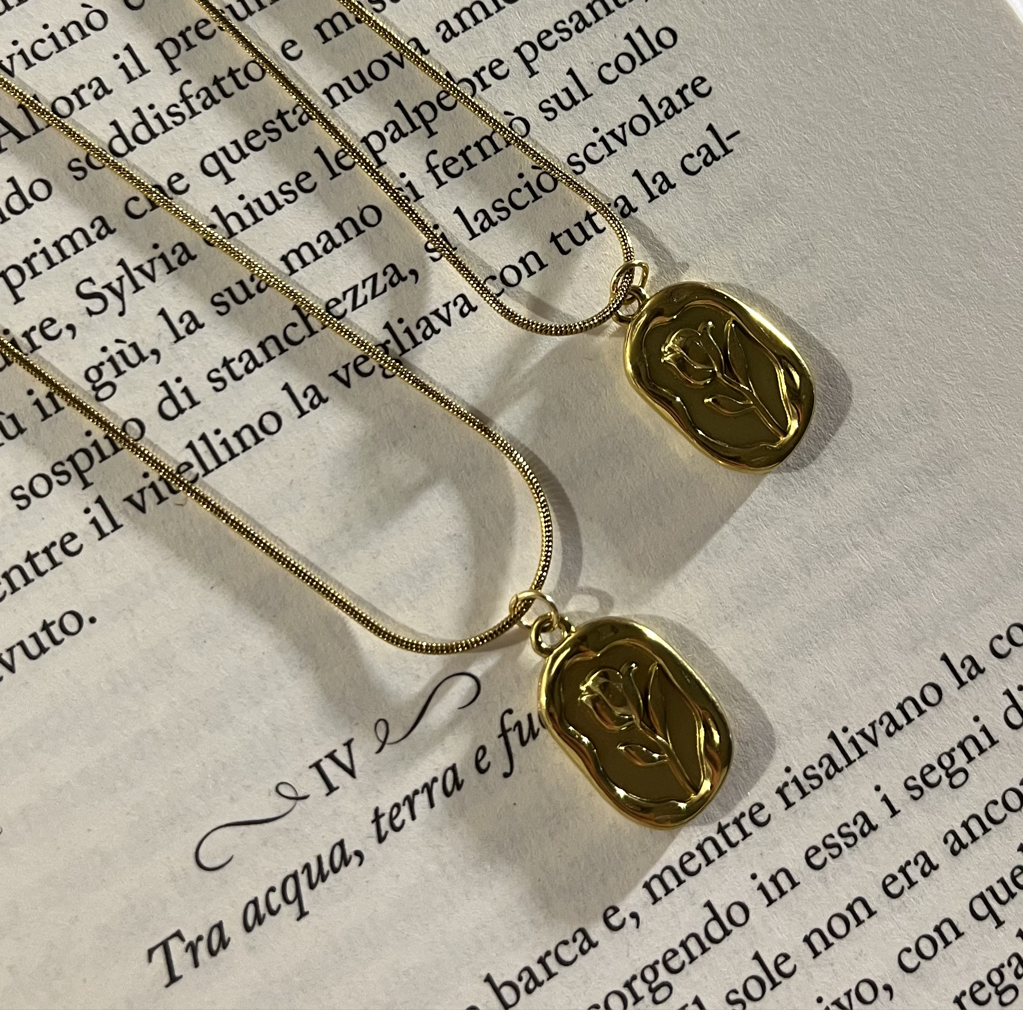 Collana Rose