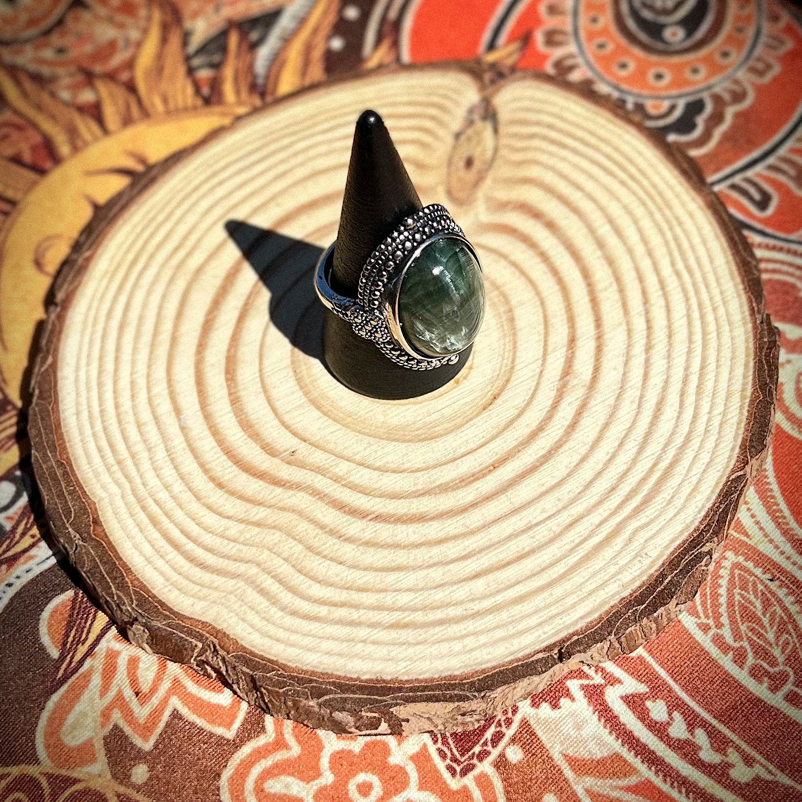 Anello in serafinite