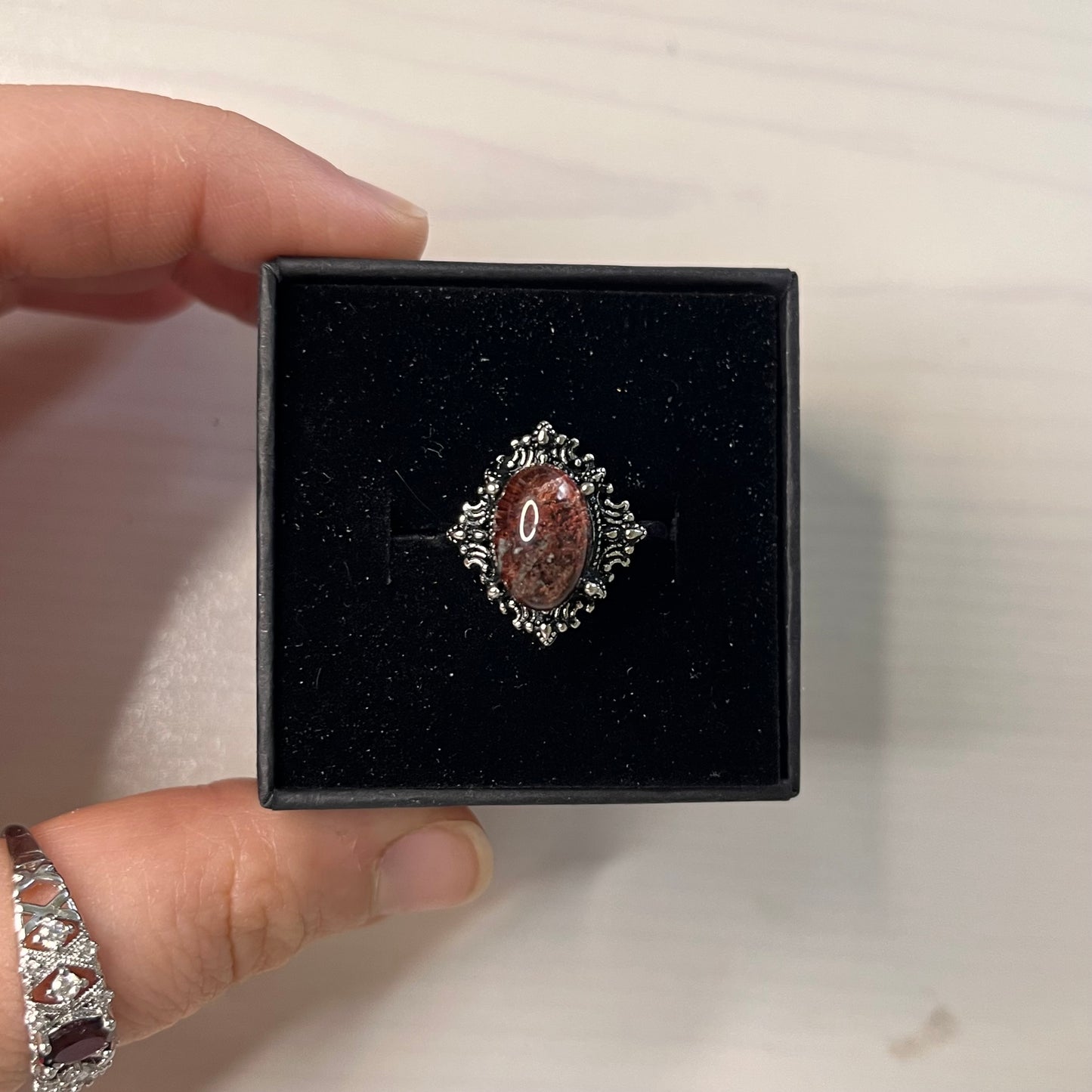 Anello in garden quartz (rame placcato argento)