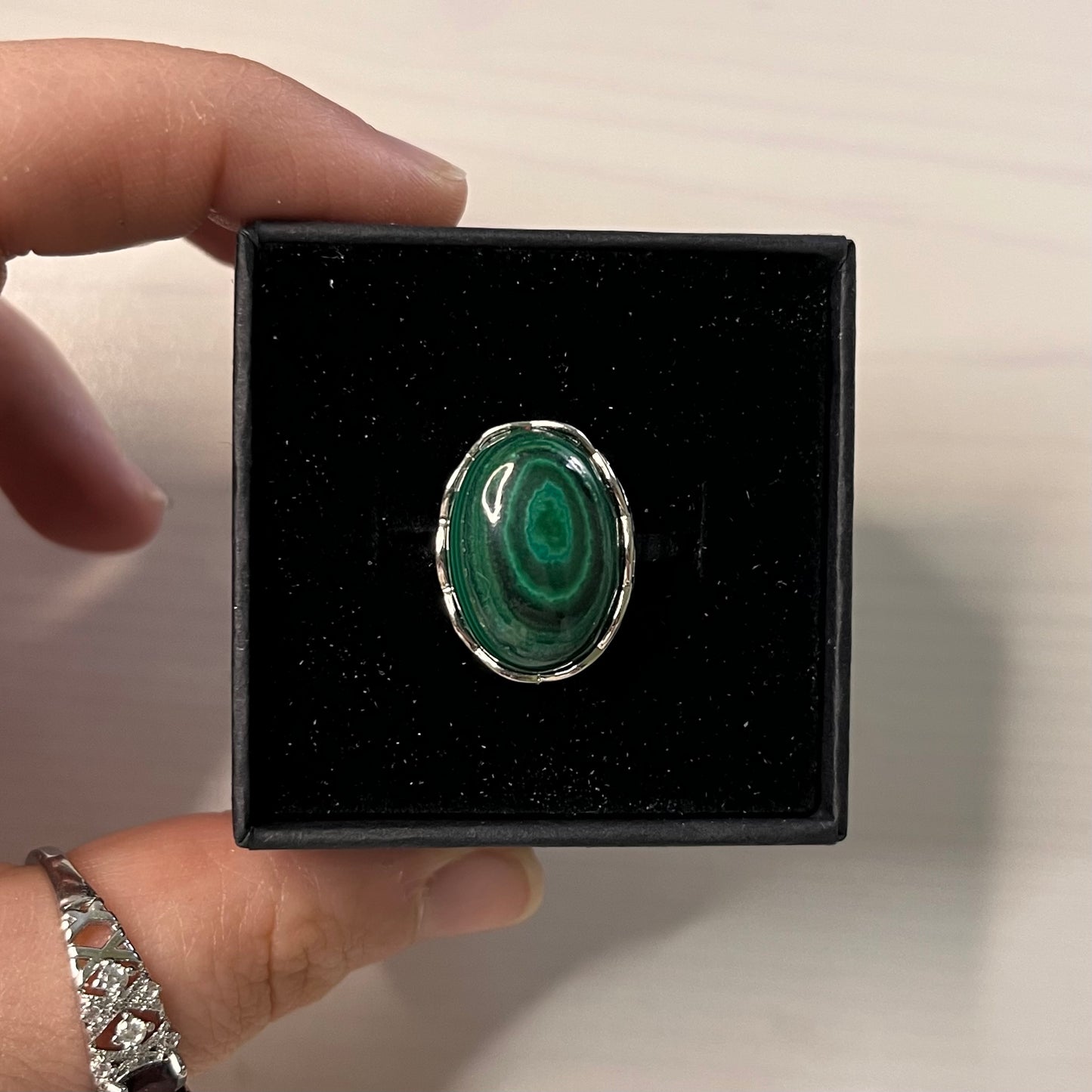 Anello in malachite (rame placcato argento)