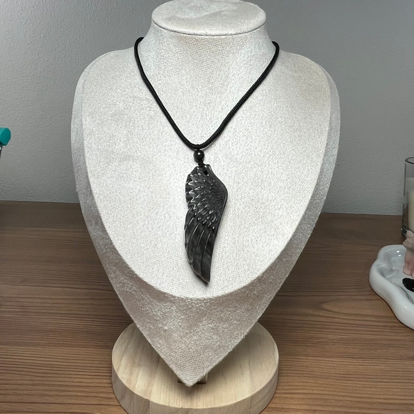 Collana con ala in ossidiana argento